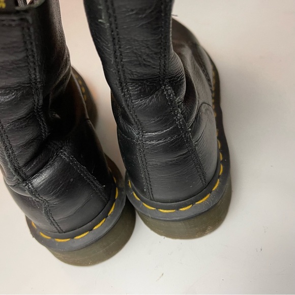 Dr. Martens 1460 Women’s Pascal Boot - Picture 5 of 7